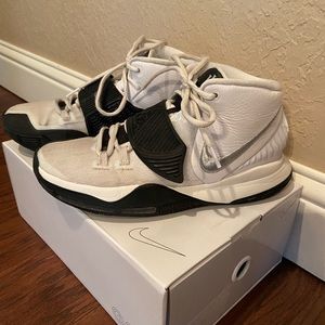 Nike Kyrie Men’s Basketball Shoes